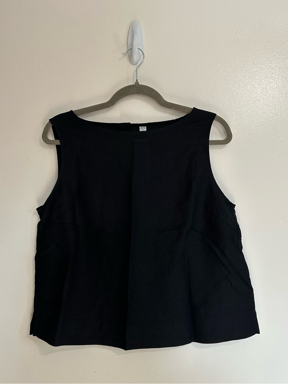 Uniqlo Black Linen Sleeveless Top, Japanese XL, Fits like US Medium, NWT